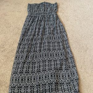 Strapless maxi dress